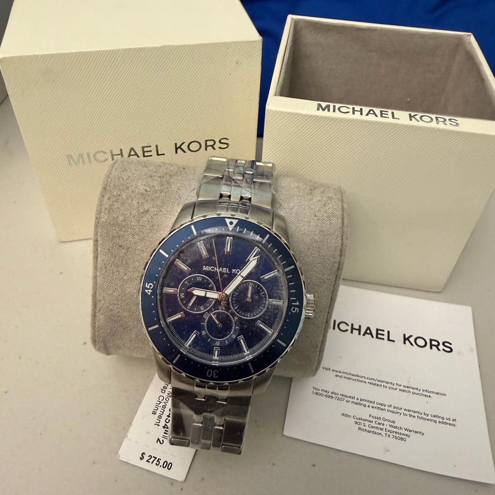 New MICHAEL KORS  Oversized Cunningham Silver-Tone Watch MK7153